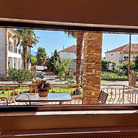 Petroula Pozar Appartement *