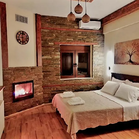 Petroula Pozar Apartament