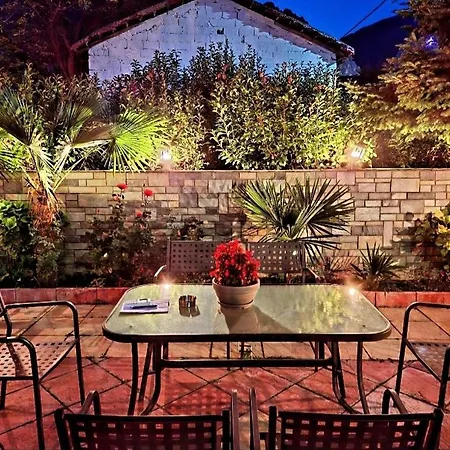 Petroula Pozar Appartement *